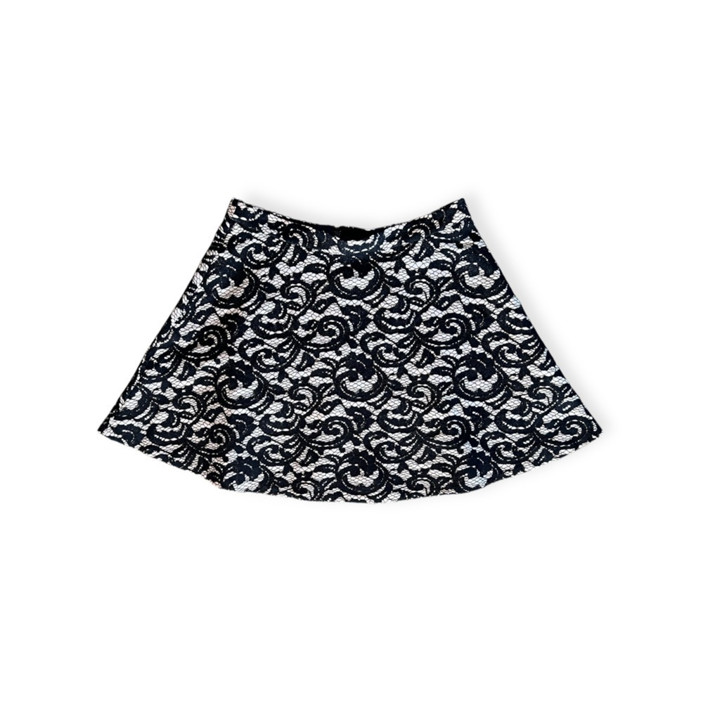Club Monaco skirt black cream mini size 8 medium
